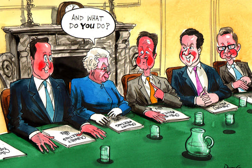 Queen & cabinet